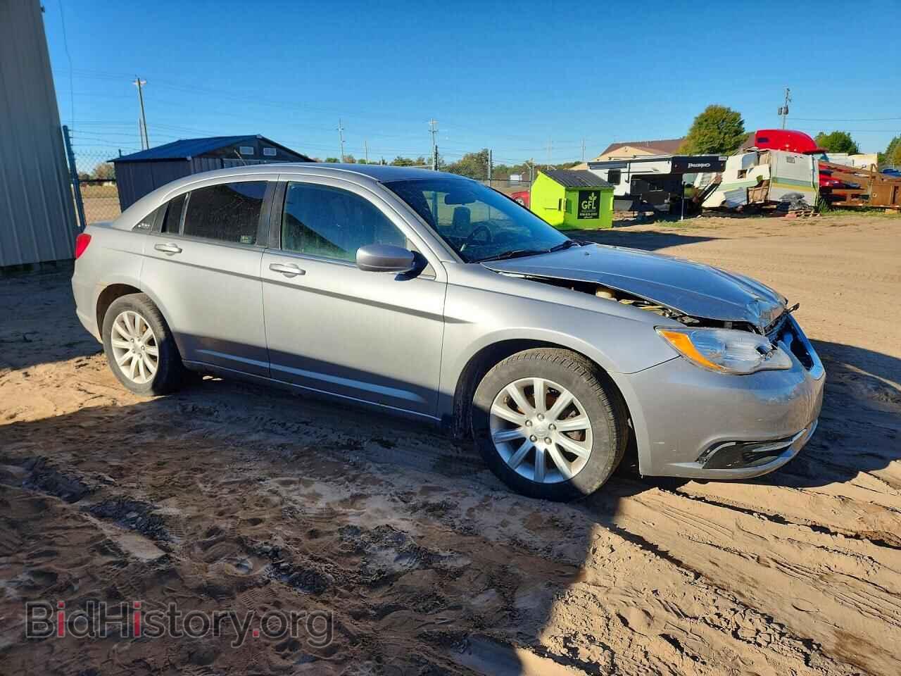2013 CHRYSLER 200 - VIN: 1C3CCBBB1DN575493 - Photo 4