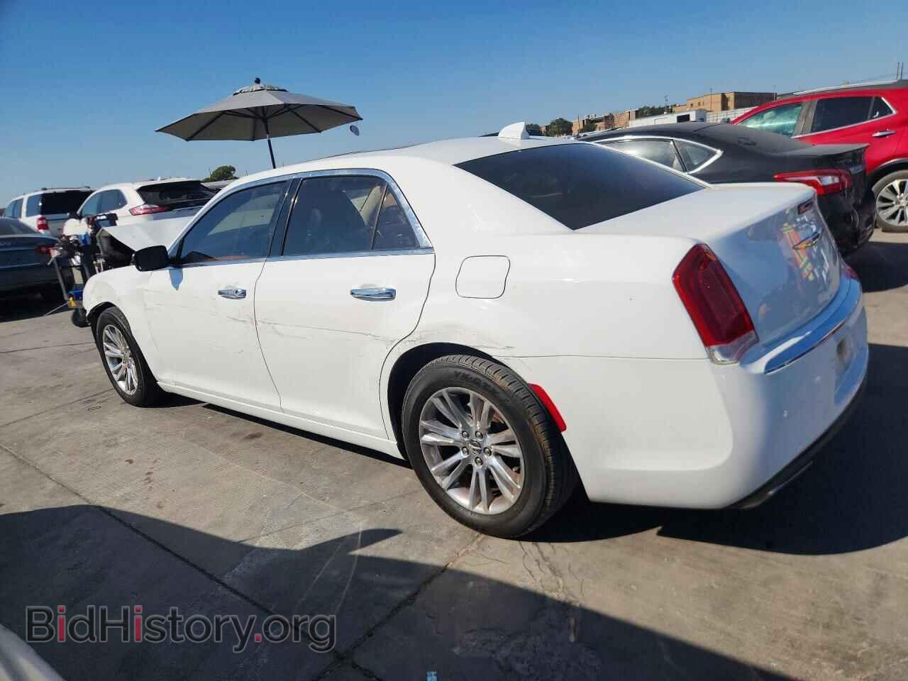 2016 CHRYSLER 300 - VIN: 2C3CCAEG5GH334177 - Photo 2