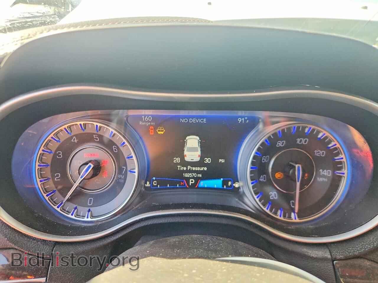 2016 CHRYSLER 300 - VIN: 2C3CCAEG5GH334177 - Photo 9