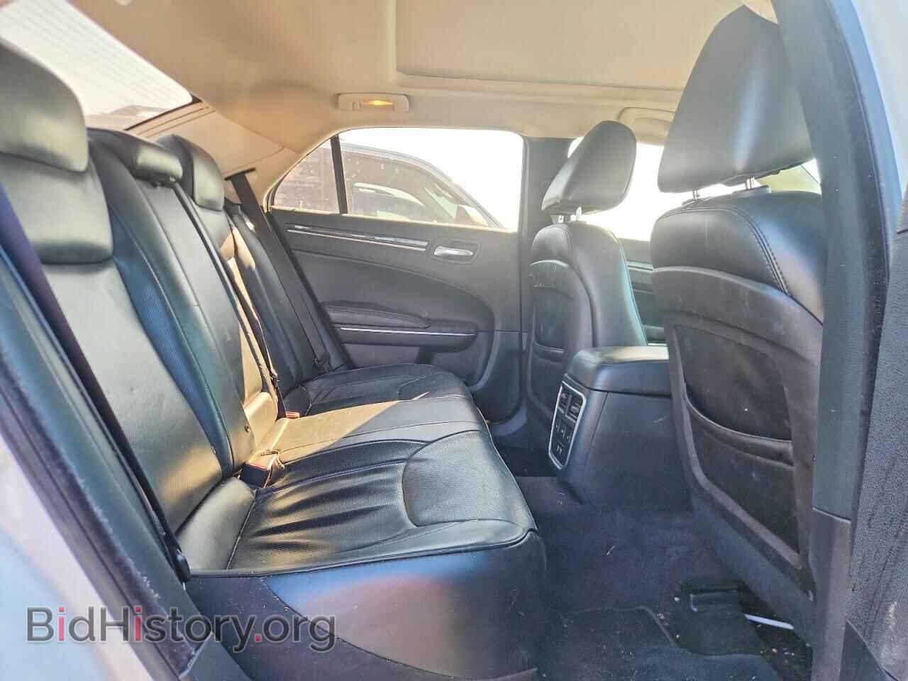 2016 CHRYSLER 300 - VIN: 2C3CCAEG5GH334177 - Photo 10
