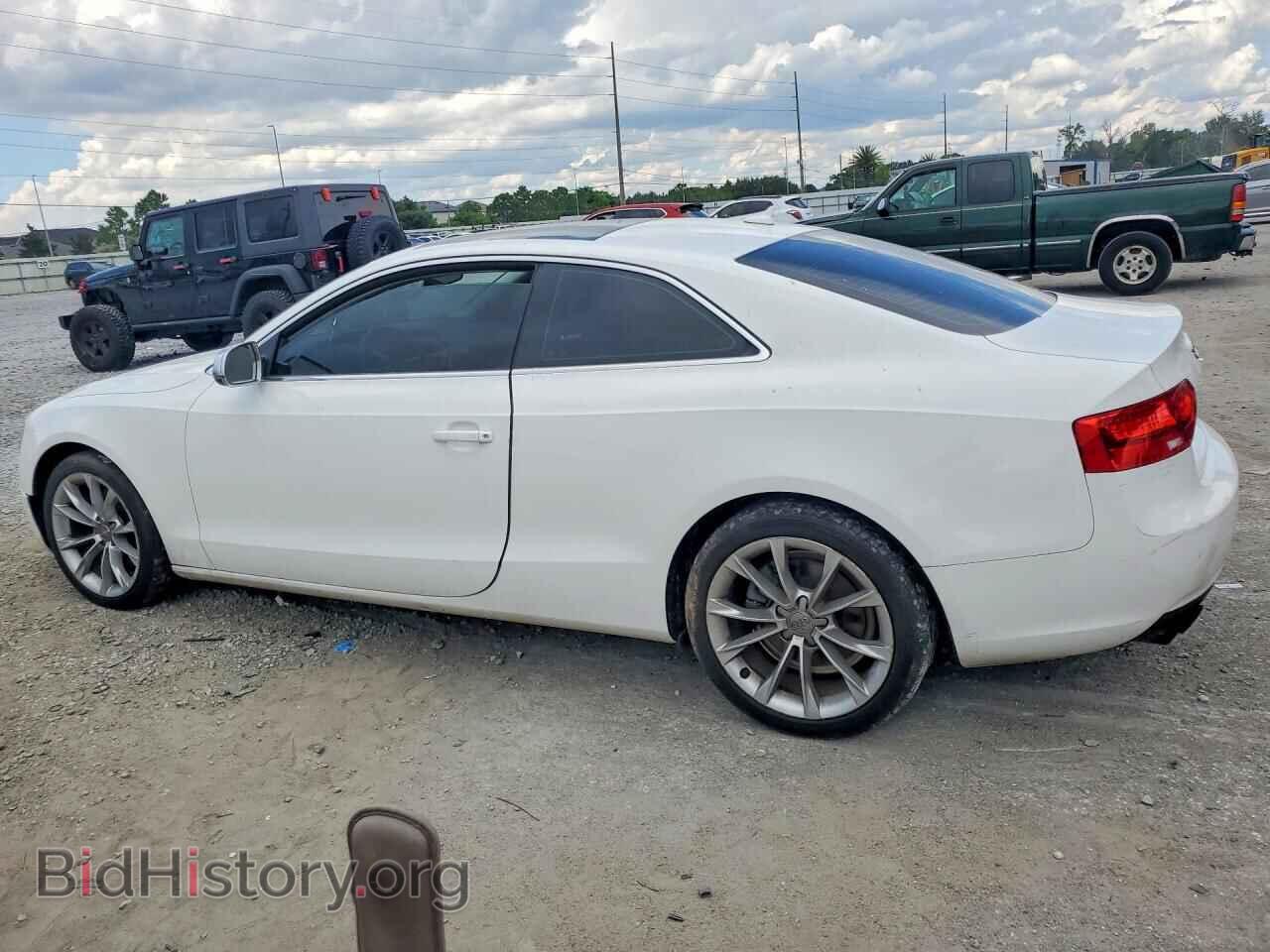2014 AUDI A5 - VIN: WAUCFAFR2EA024452 - Photo 2