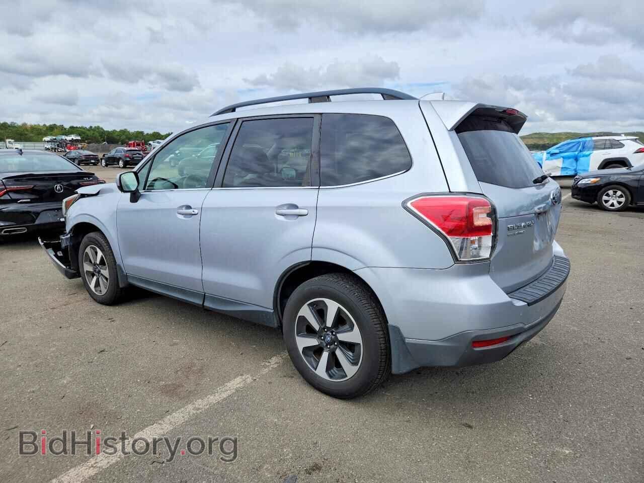 2017 SUBARU FORESTER - VIN: JF2SJAJC8HH507991 - Фото 2