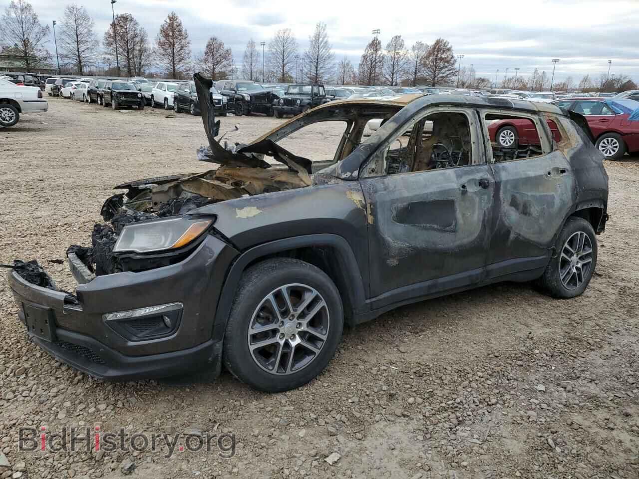 Фотография 3C4NJDBB9JT162478 - JEEP COMPASS 2018