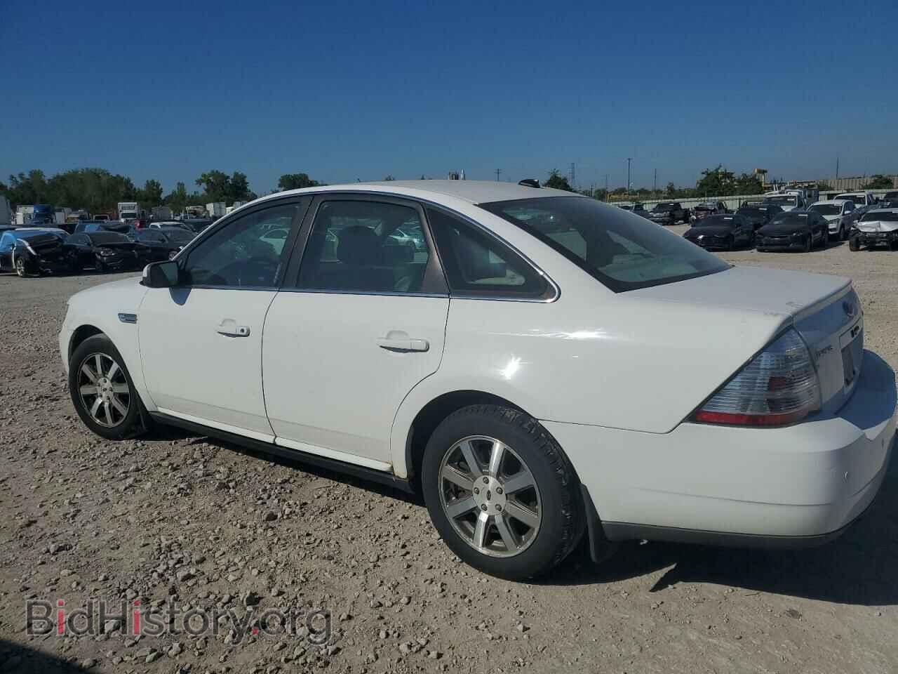 2008 FORD TAURUS - VIN: 1FAHP24W48G133233 - Фото 2