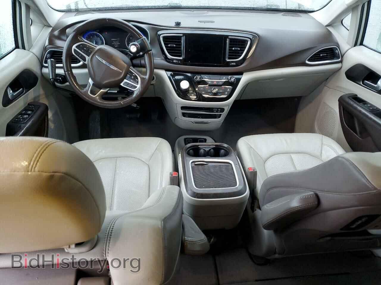 2017 CHRYSLER PACIFICA - VIN: 2C4RC1EG7HR584831 - Photo 8