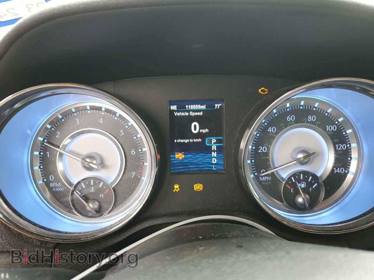 2014 CHRYSLER 300 - VIN: 2C3CCAAG7EH340517 - Фото 9