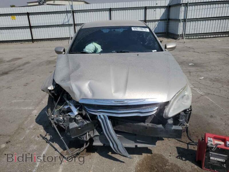 2013 Chrysler 200 (VIN 1C3CCBAB5DN734548) — photo 5 of 14