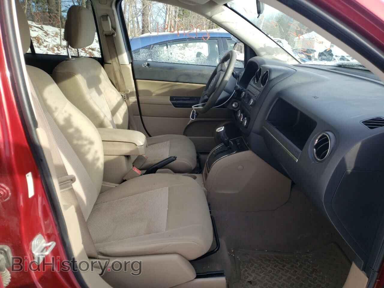 2011 JEEP COMPASS - VIN: 1J4NF1FB3BD174217 - Фото 5