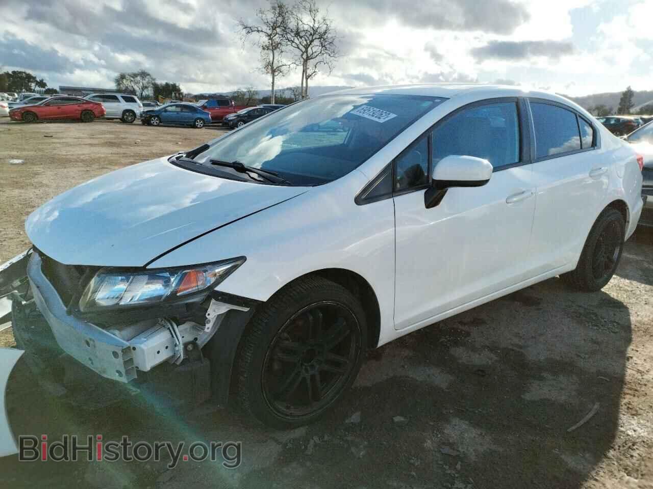 Фотография 19XFB2E57FE049586 - HONDA CIVIC 2015