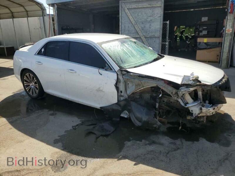 2012 Chrysler 300 (VIN 2C3CCABG5CH253128) — фото 4 из 13