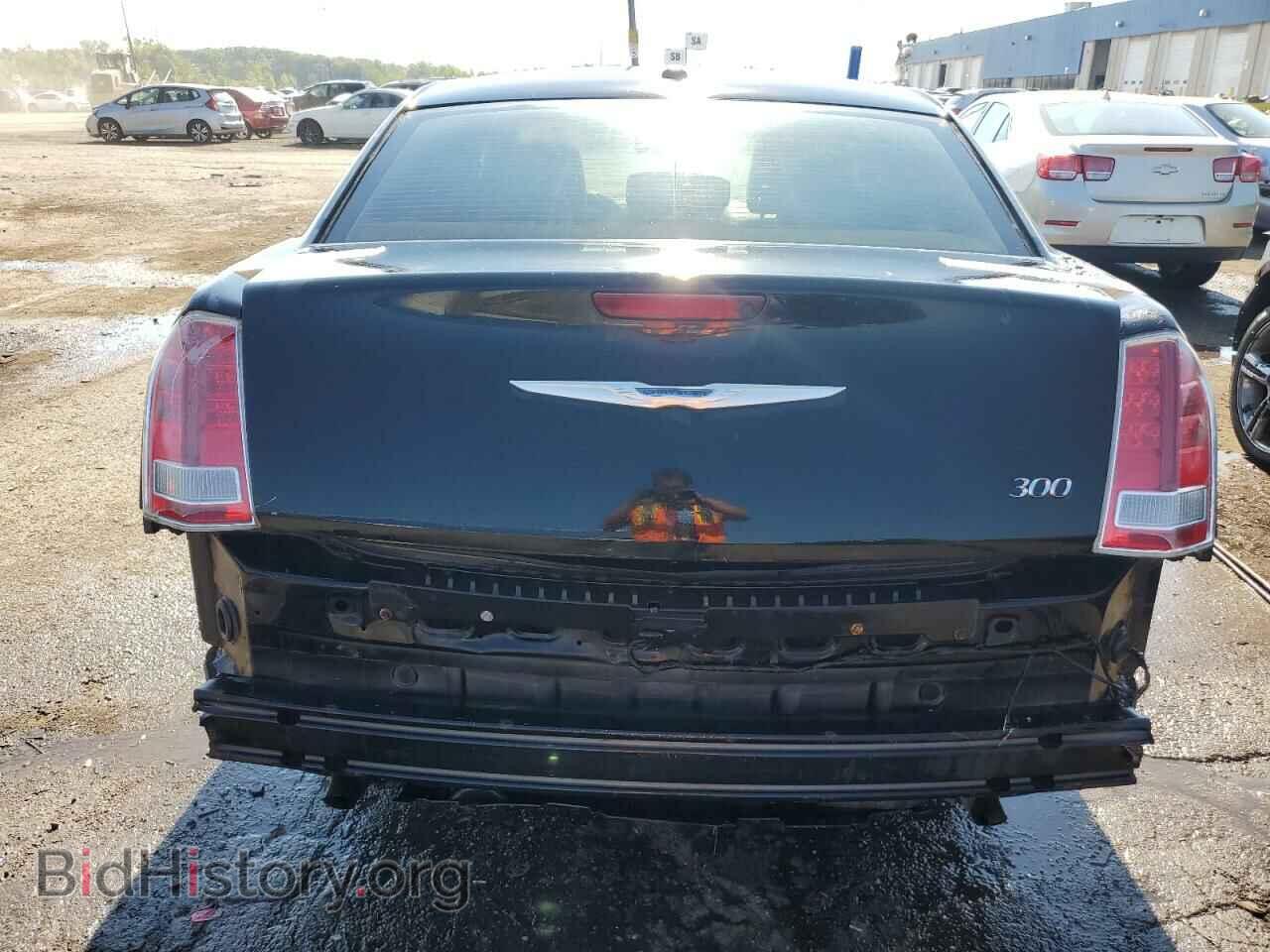 2014 CHRYSLER 300 - VIN: 2C3CCAAG9EH262015 - Фото 6