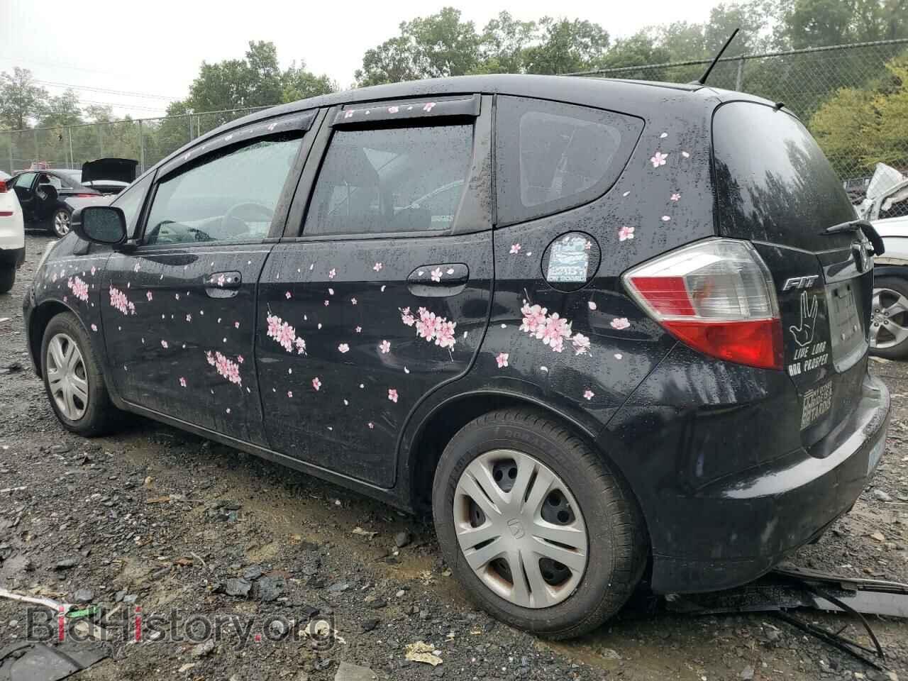 2011 HONDA FIT - VIN: JHMGE8H38BS007247 - Фото 2
