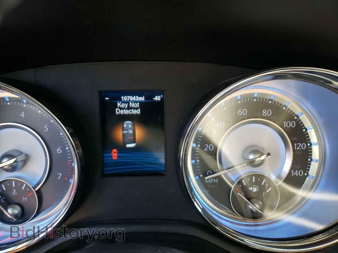 2014 CHRYSLER 300 - VIN: 2C3CCAEG9EH252840 - Фото 8