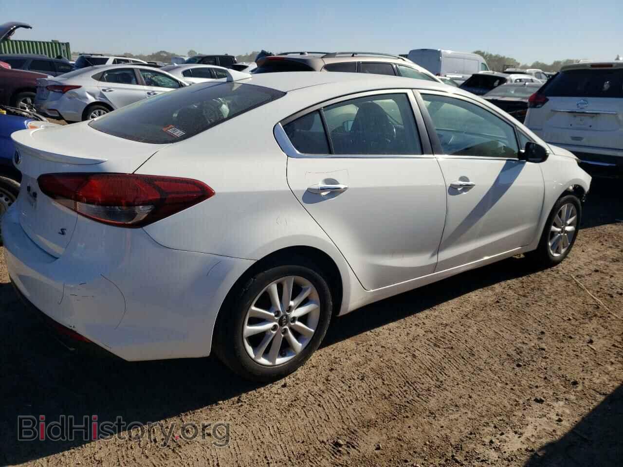 2017 KIA FORTE - VIN: 3KPFL4A70HE006405 - Фото 3