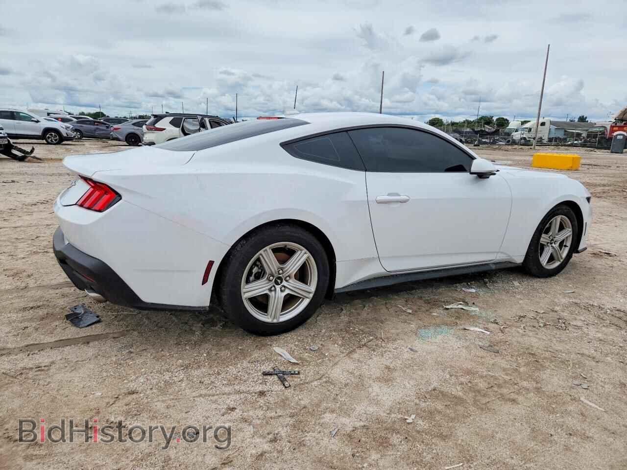 2026 FORD MUSTANG - VIN: 1FA6P8THXT5106930 - Photo 3