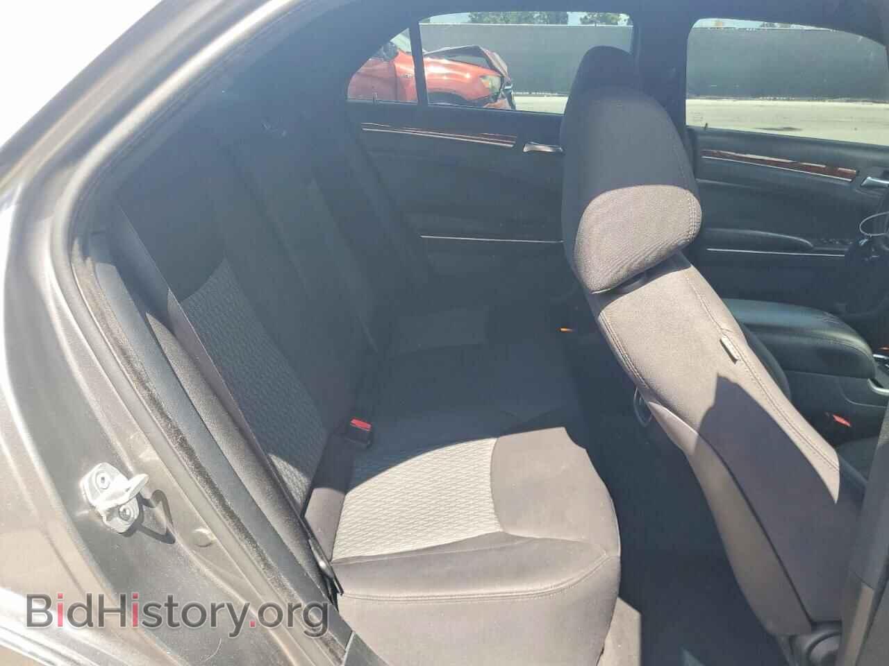 2012 CHRYSLER 300 - VIN: 2C3CCAAG2CH312928 - Фото 9