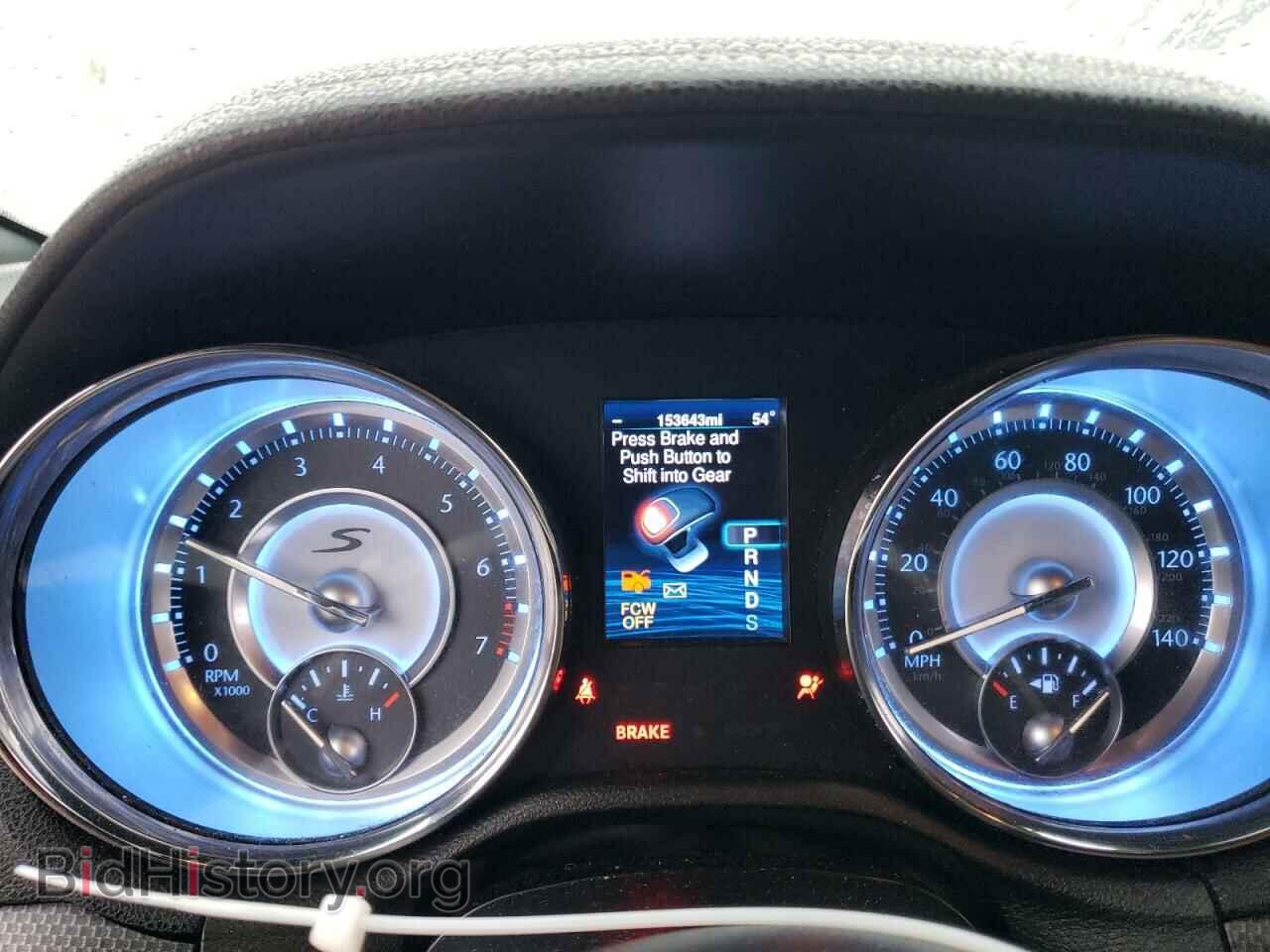 2013 CHRYSLER 300 - VIN: 2C3CCAGGXDH703818 - Фото 9