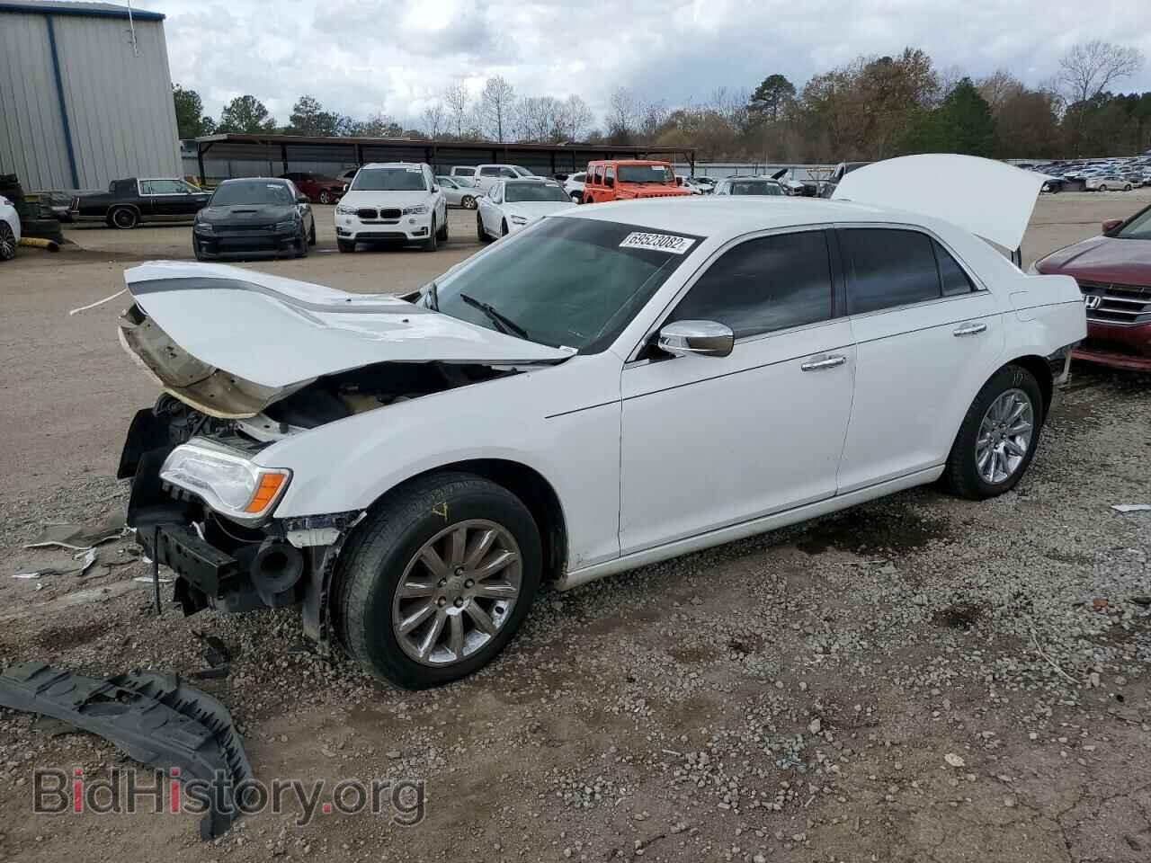 Photo 2C3CA5CG7BH564294 - CHRYSLER 300 2011