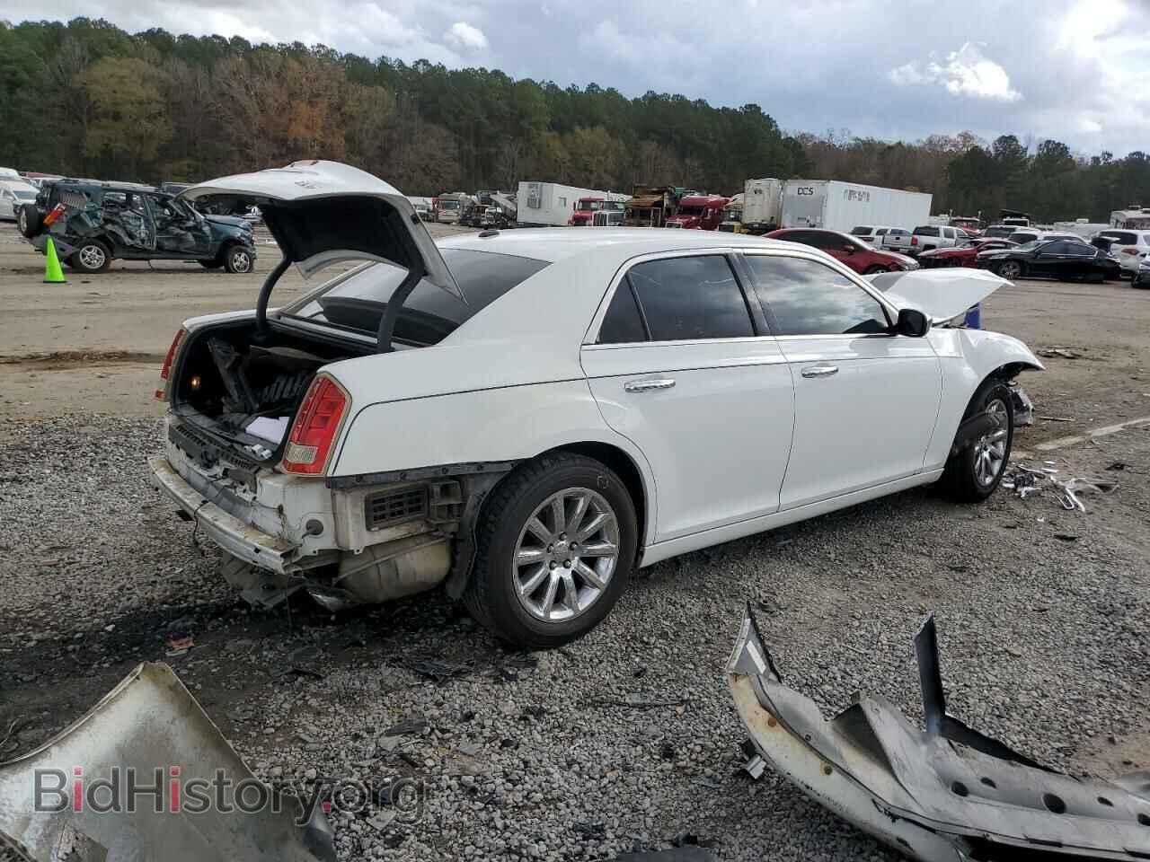 2011 CHRYSLER 300 - VIN: 2C3CA5CG7BH564294 - Фото 3