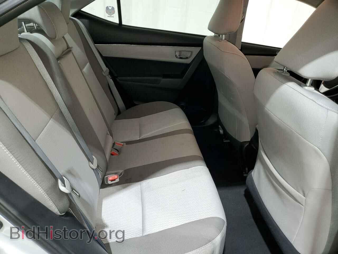 2017 TOYOTA COROLLA - VIN: 2T1BURHEXHC815132 - Фото 10