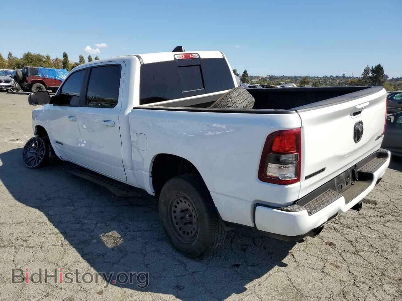 2021 RAM 1500 - VIN: 1C6SRFFMXMN821909 - Фото 2
