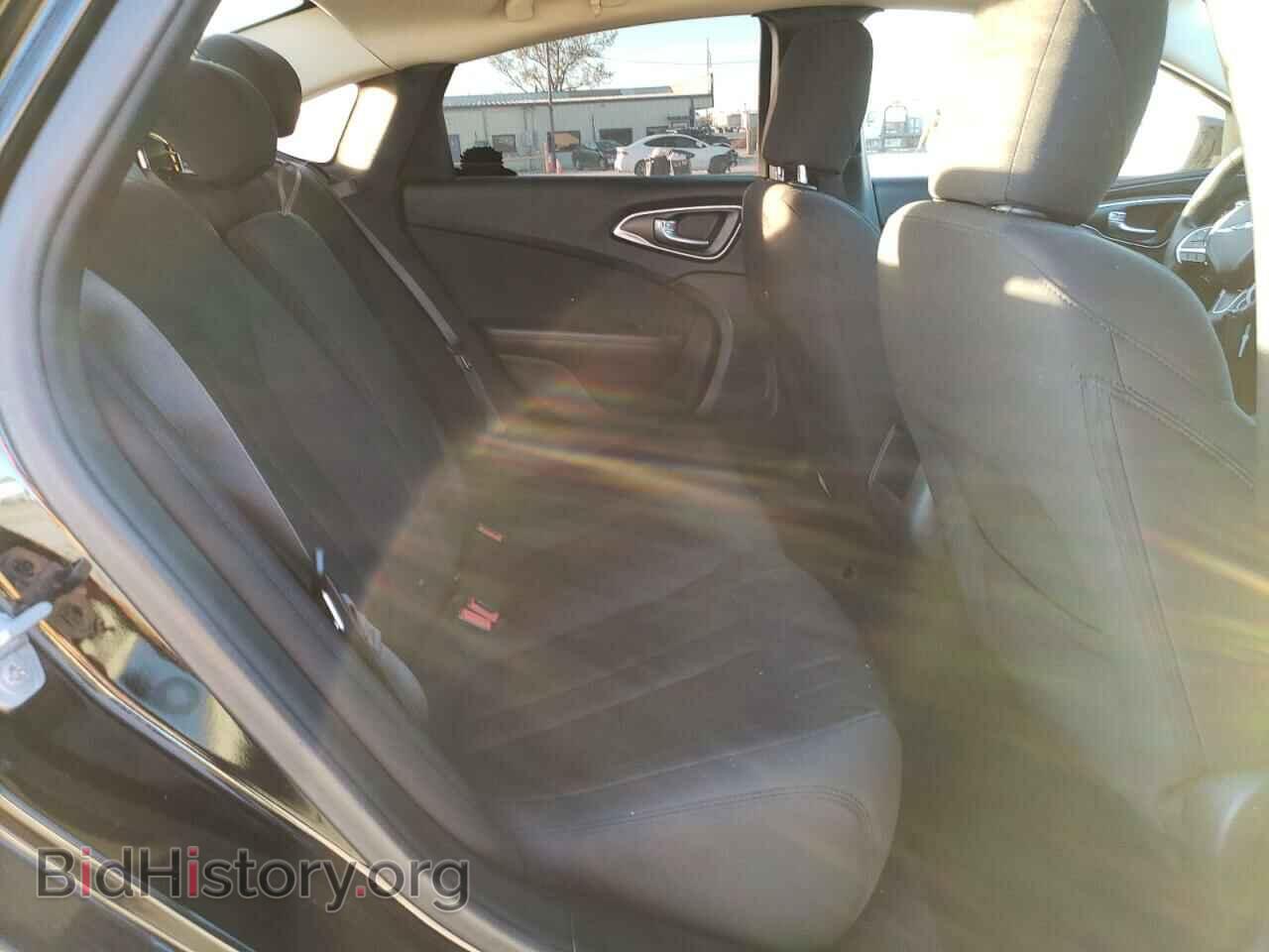 2015 CHRYSLER 200 - VIN: 1C3CCCFB7FN550679 - Фото 10