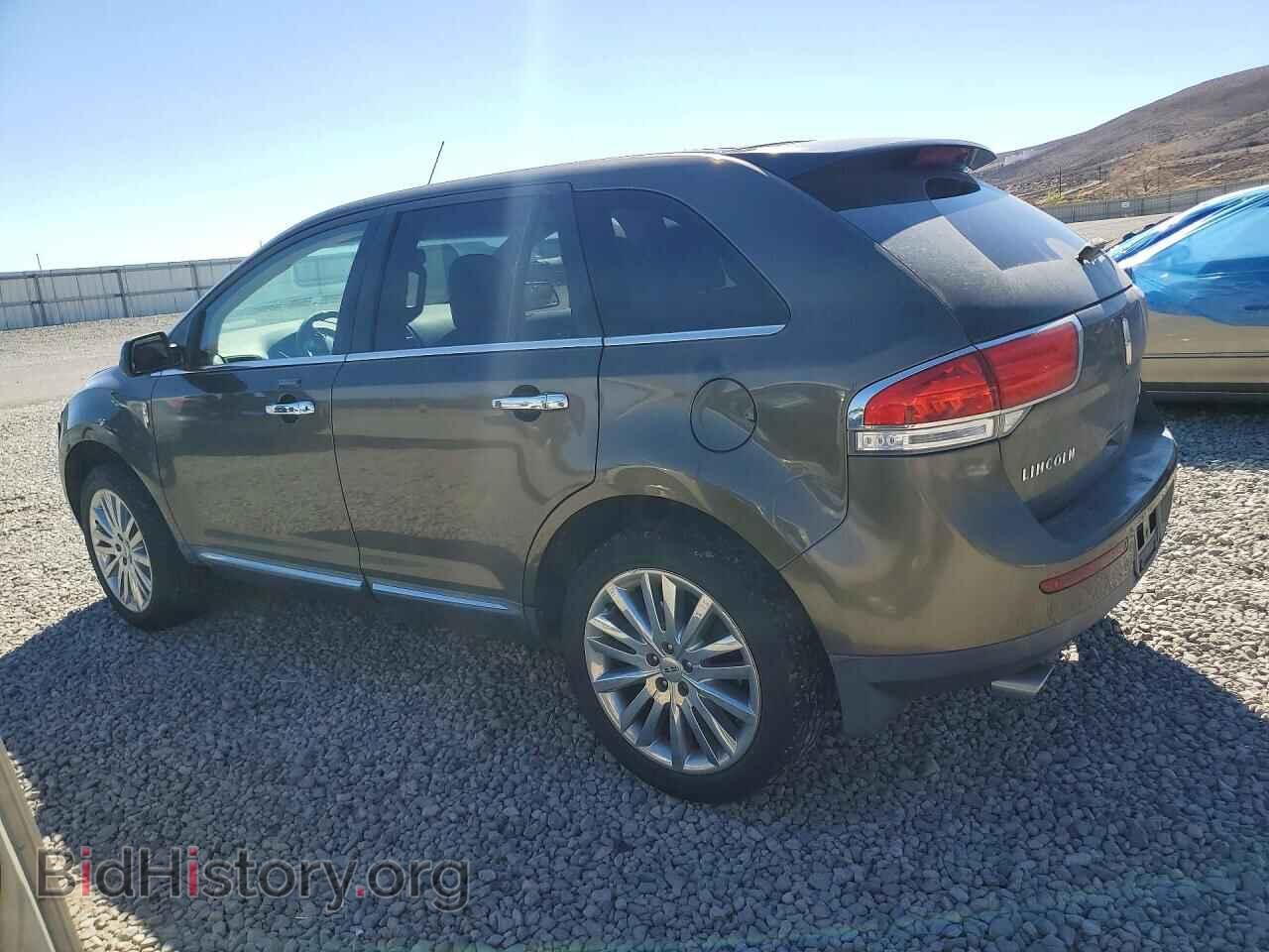 2011 LINCOLN MKX - VIN: 2LMDJ8JK6BBJ28905 - Фото 2