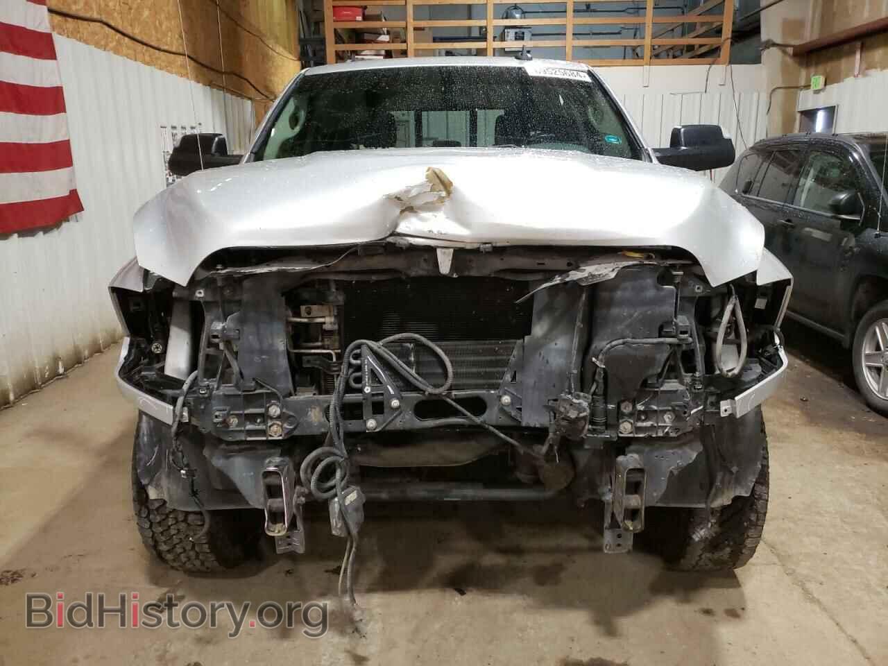 2017 RAM All Models - VIN: 3C6UR5DJ1HG603948 - Фото 5
