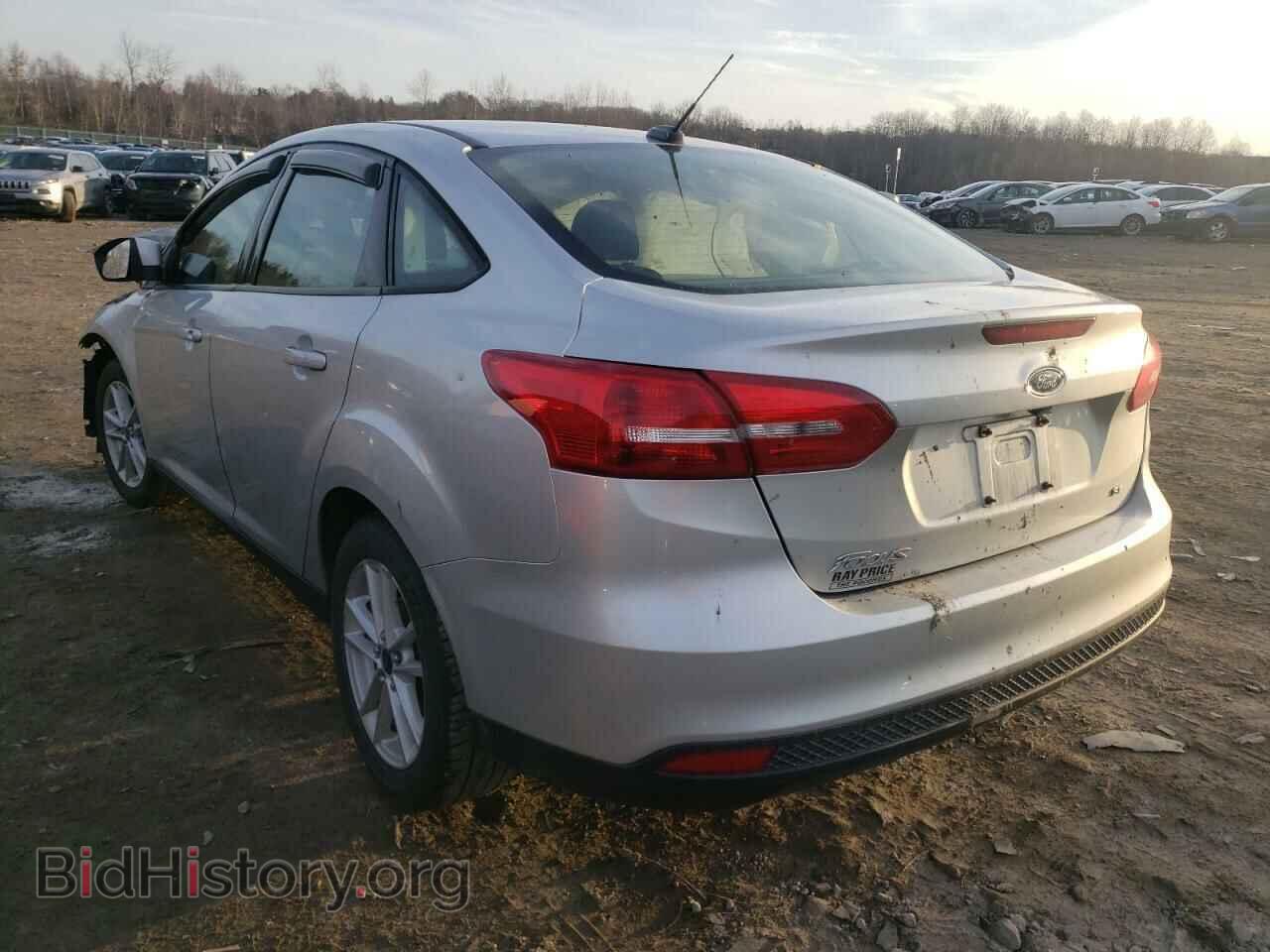 2017 FORD FOCUS - VIN: 1FADP3F29HL323597 - Фото 3