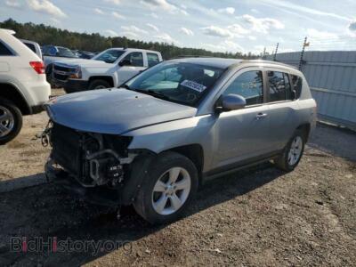 2015 Jeep COMPASS Compass LA, silver — VIN 1C4NJDEB9FD136102, Copart