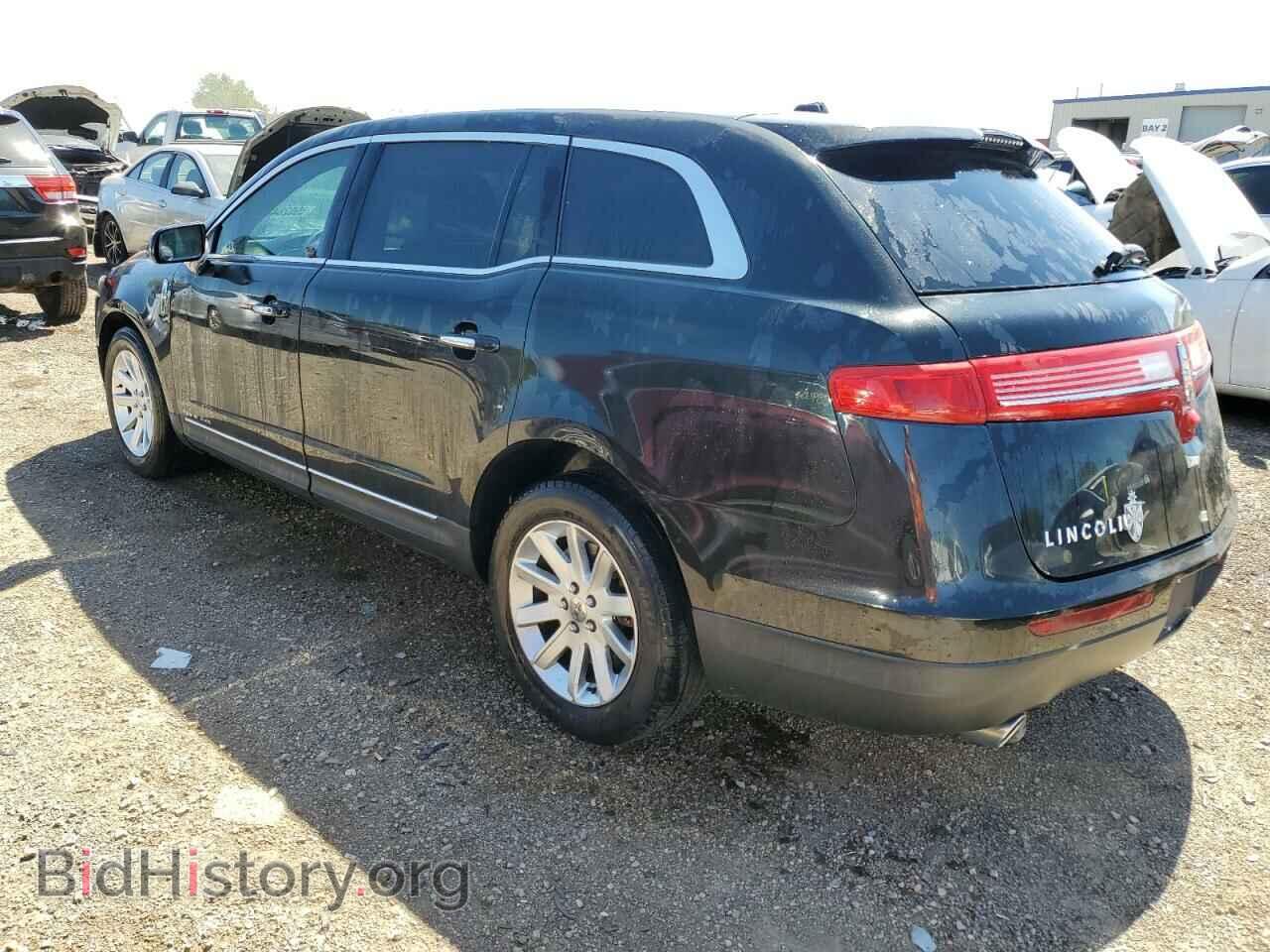 2015 LINCOLN MKT - VIN: 2LMHJ5NK0FBL03729 - Фото 2
