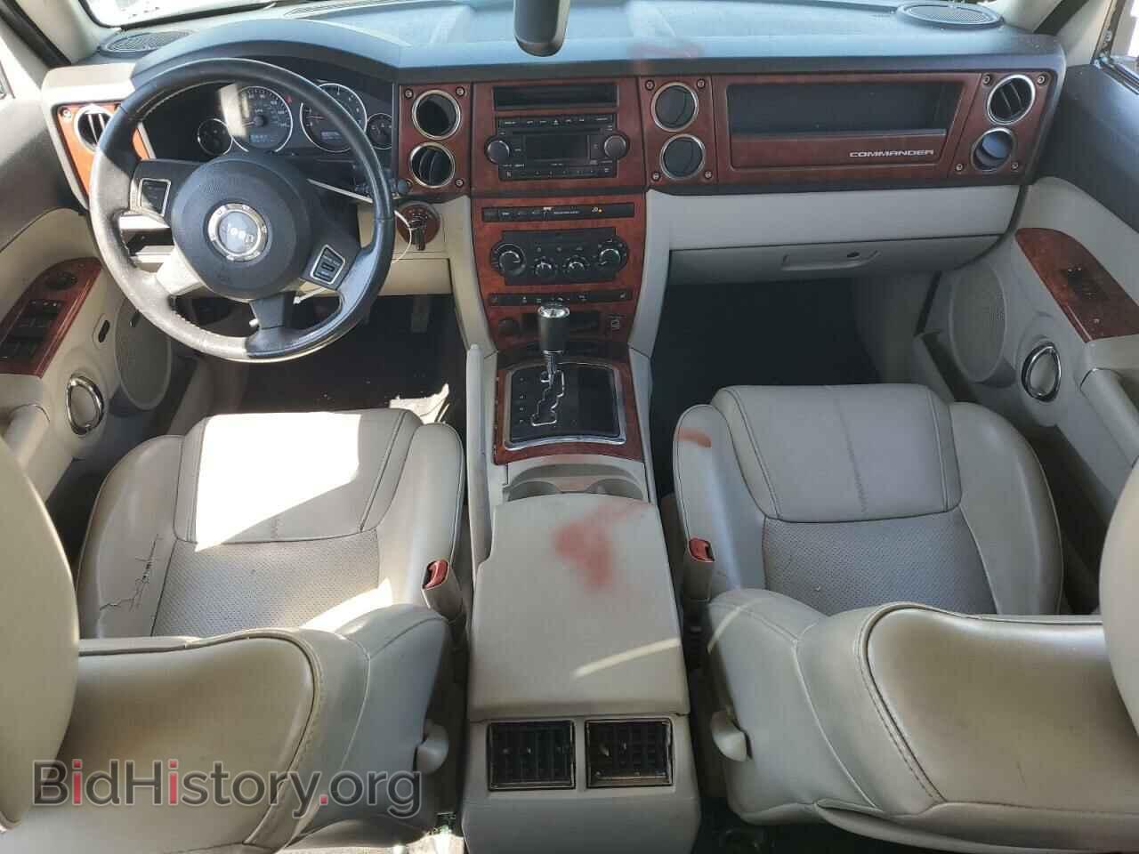 2007 JEEP COMMANDER - VIN: 1J8HH58NX7C673663 - Фото 8