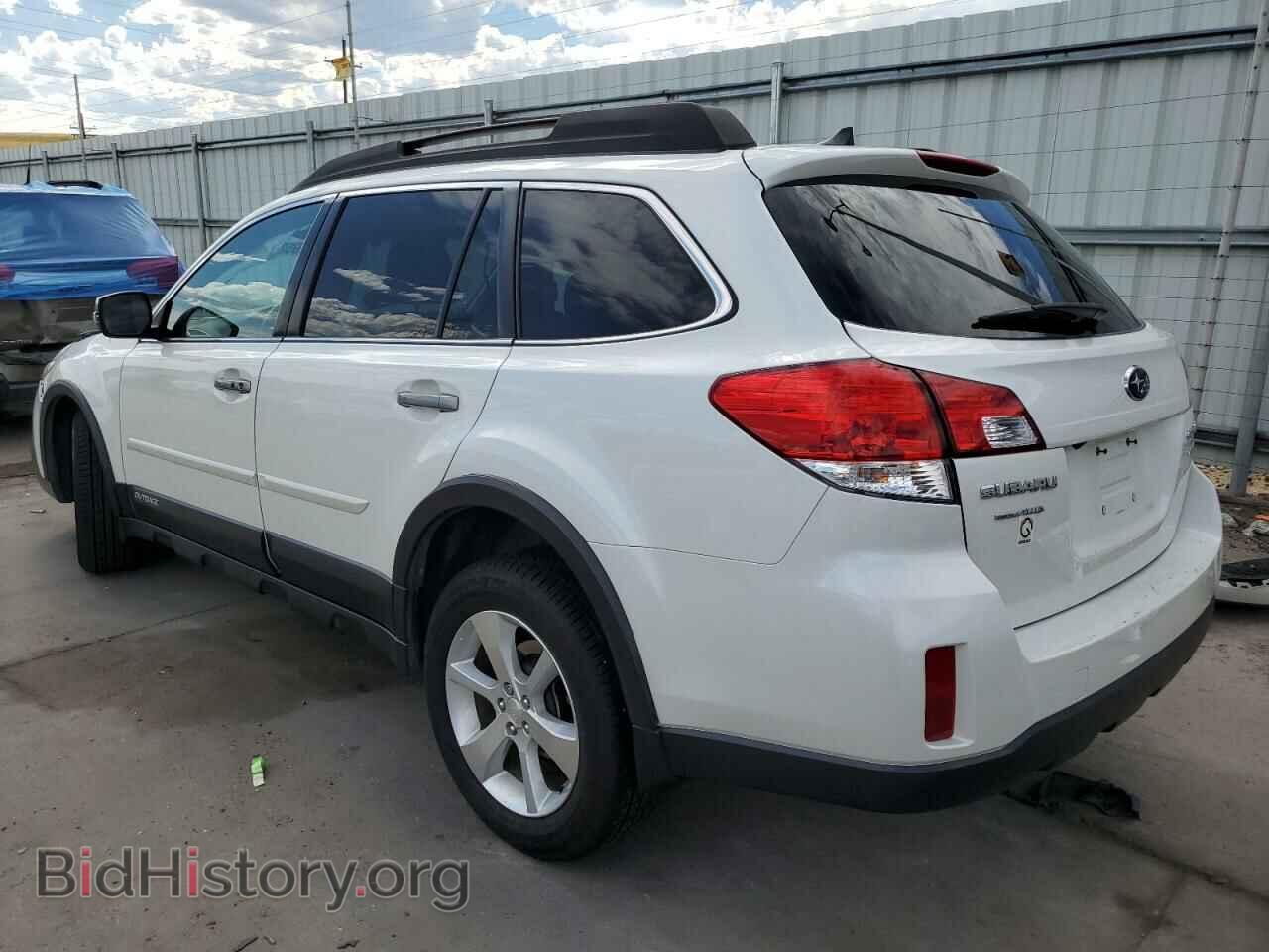2014 SUBARU OUTBACK - VIN: 4S4BRBPC5E3282390 - Фото 2