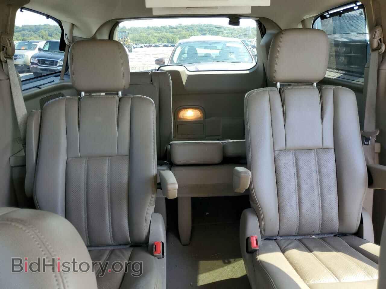 2011 CHRYSLER MINIVAN - VIN: 2A4RR8DG4BR745257 - Фото 10