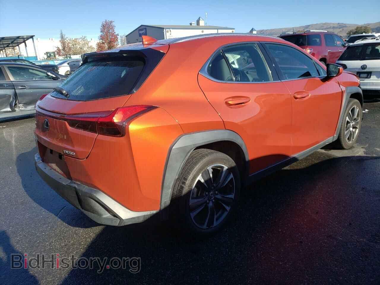 2019 LEXUS UX 200 - VIN: JTHY3JBH5K2006420 - Фото 3