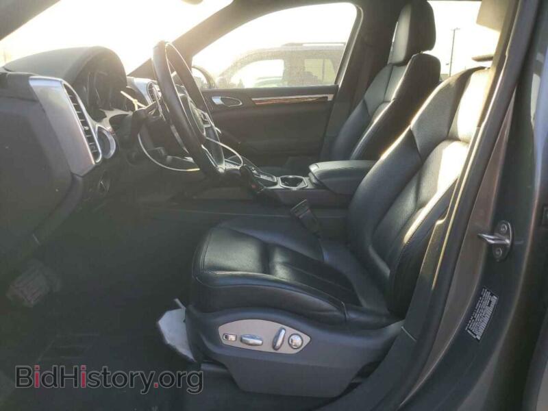 2016 Porsche CAYENNE (VIN WP1AA2A27GLA10299) — фото 7 из 12