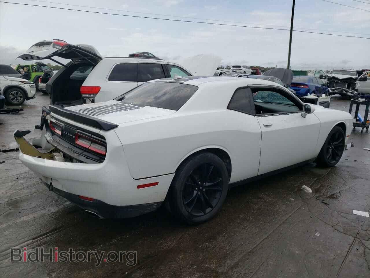 2017 DODGE CHALLENGER - VIN: 2C3CDZAG2HH610852 - Фото 3