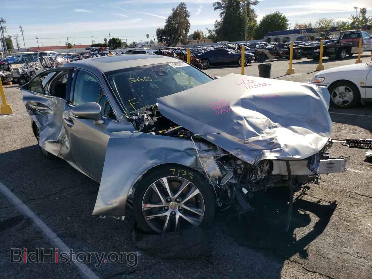 Photo JTHBA1D2XK5099745 - LEXUS IS 2019