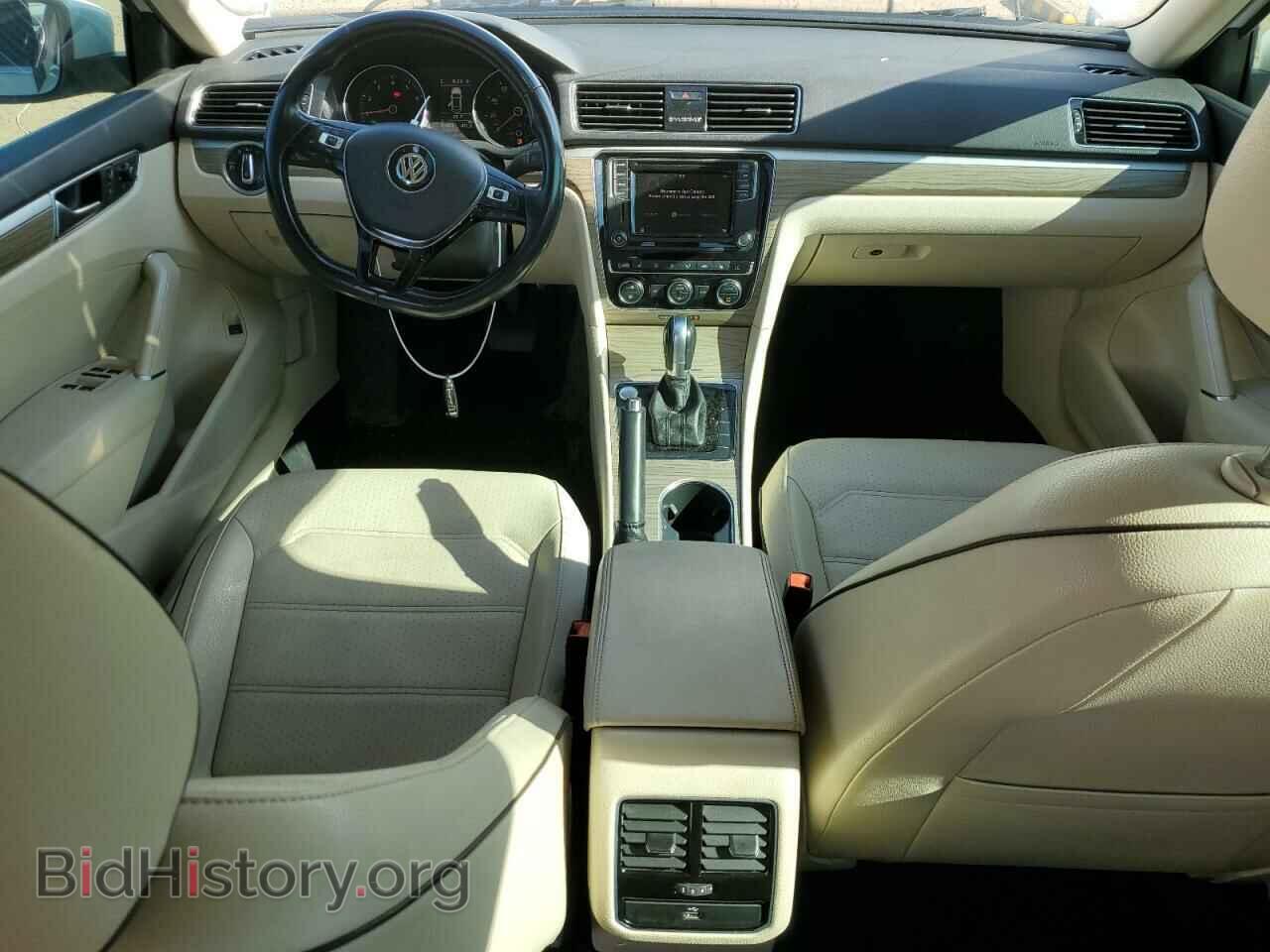 2018 VOLKSWAGEN PASSAT - VIN: 1VWBA7A32JC031237 - Фото 8
