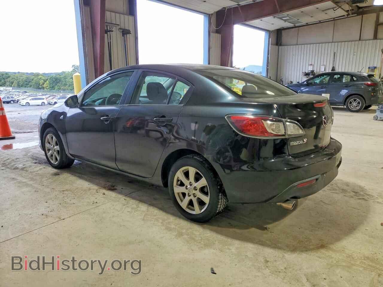 2010 MAZDA 3 - VIN: JM1BL1SG8A1103761 - Photo 2