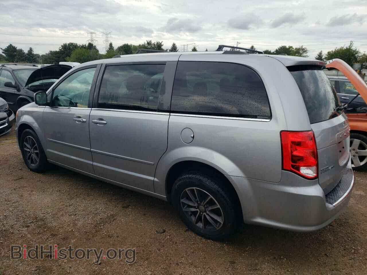 2017 DODGE CARAVAN - VIN: 2C4RDGCG4HR749866 - Photo 2