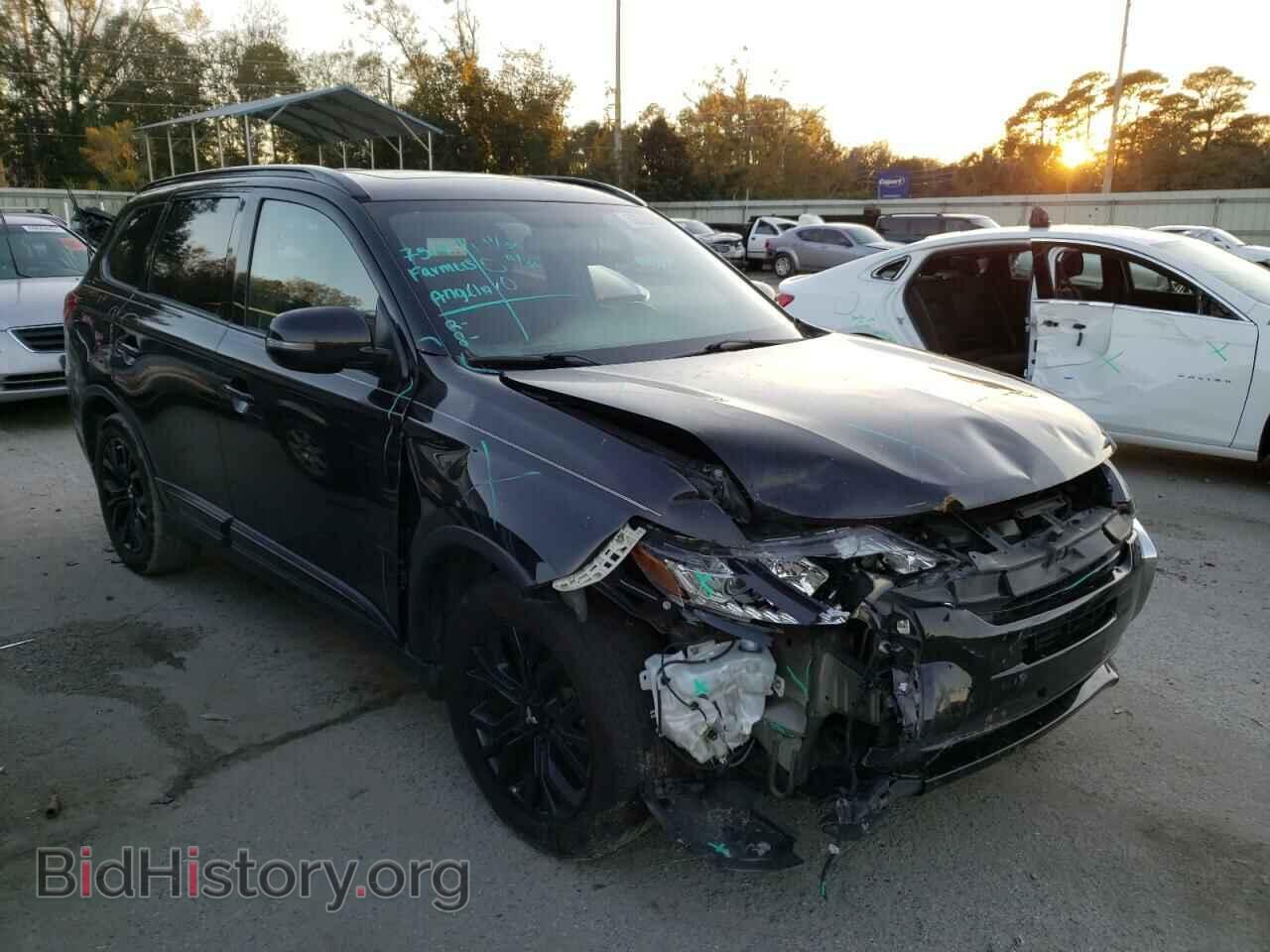 Фотография JA4AD3A34JZ060132 - MITSUBISHI OUTLANDER 2018