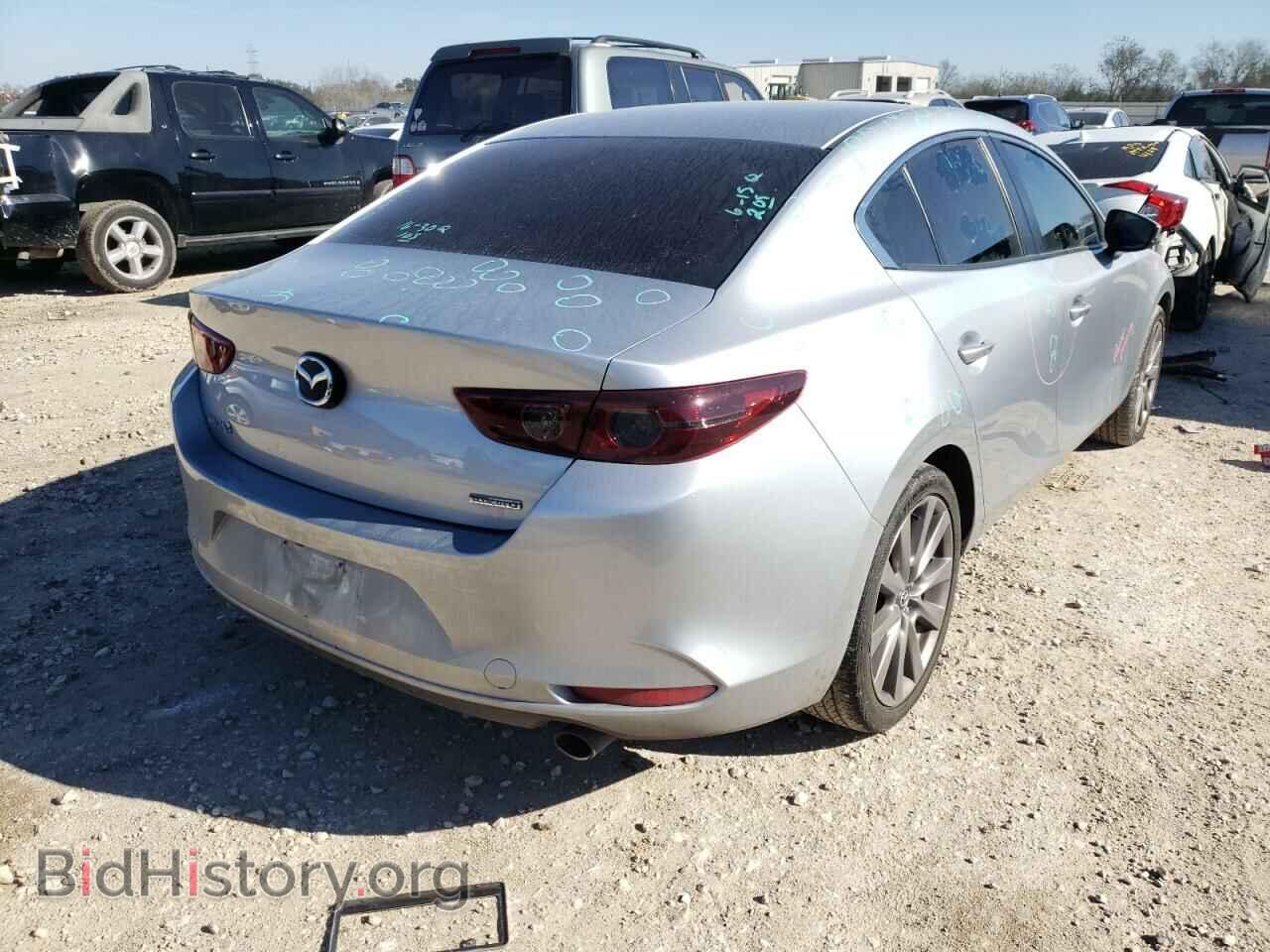 2020 MAZDA 3 - VIN: JM1BPACL9L1173546 - Photo 4