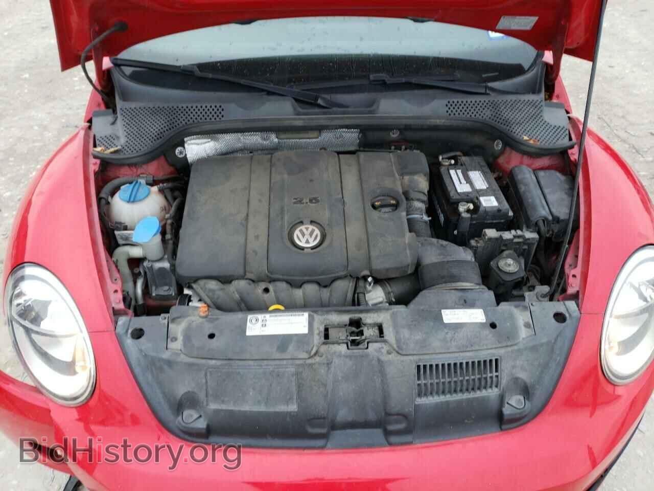 2013 VOLKSWAGEN BEETLE - VIN: 3VWJX7AT5DM683069 - Фото 7
