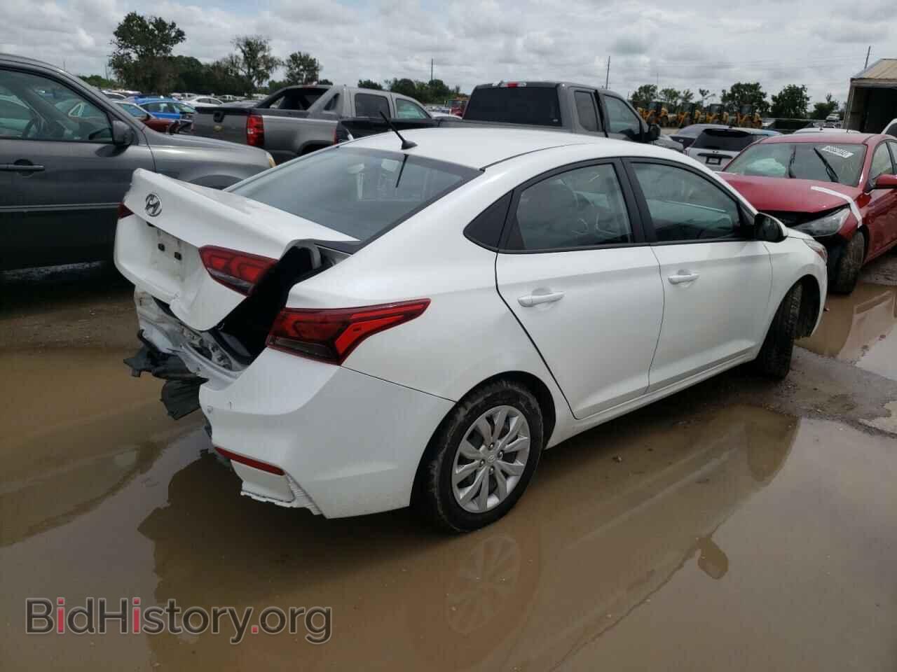 2019 HYUNDAI ACCENT - VIN: 3KPC24A34KE077259 - Фото 3