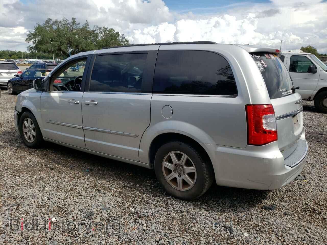 2011 CHRYSLER TOWN & C - VIN: 2A4RR5DG5BR687349 - Фото 2