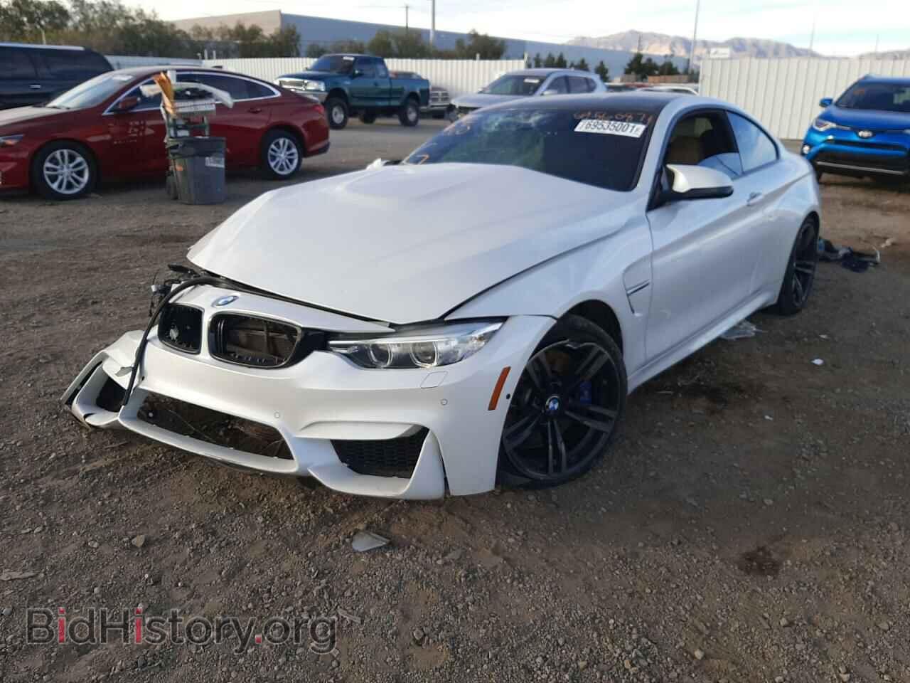 2015 BMW M4 - VIN: WBS3R9C5XFK333620 - Фото 2