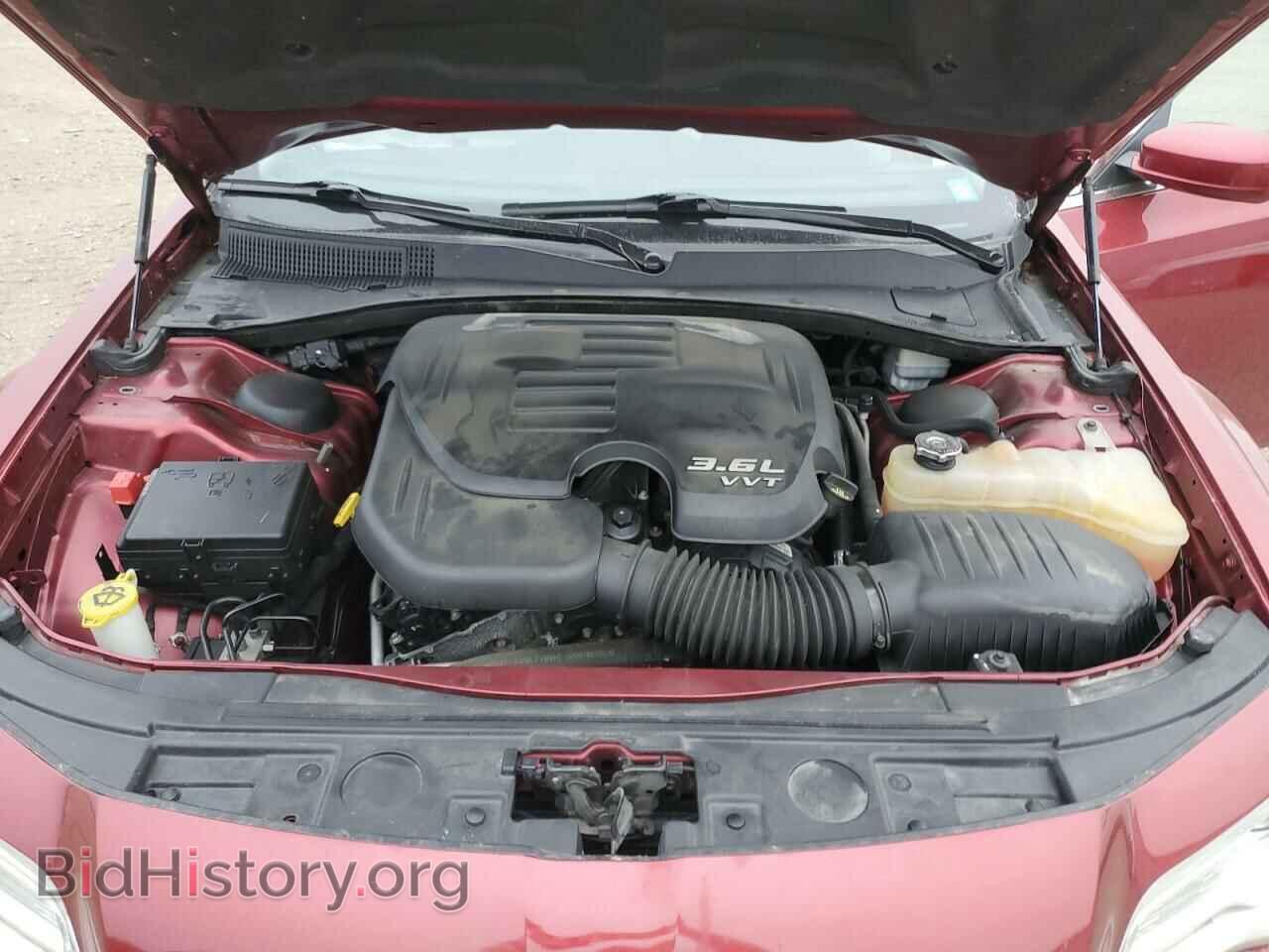 2013 CHRYSLER 300 - VIN: 2C3CCARG3DH576911 - Фото 11