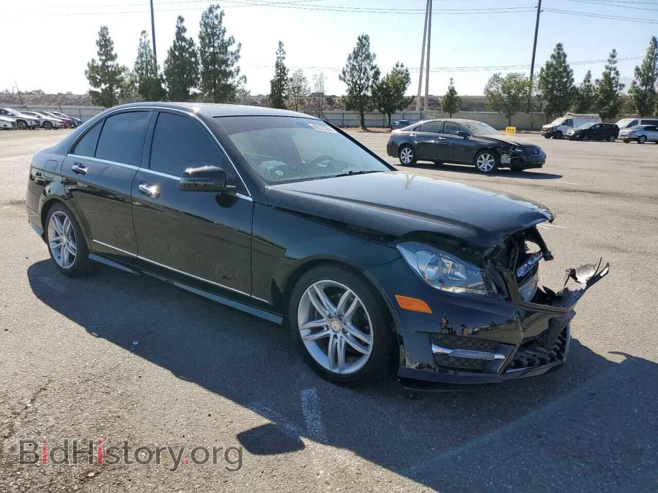 2013 MERCEDES-BENZ C-CLASS - VIN: WDDGF4HB2DA790885 - Фото 4