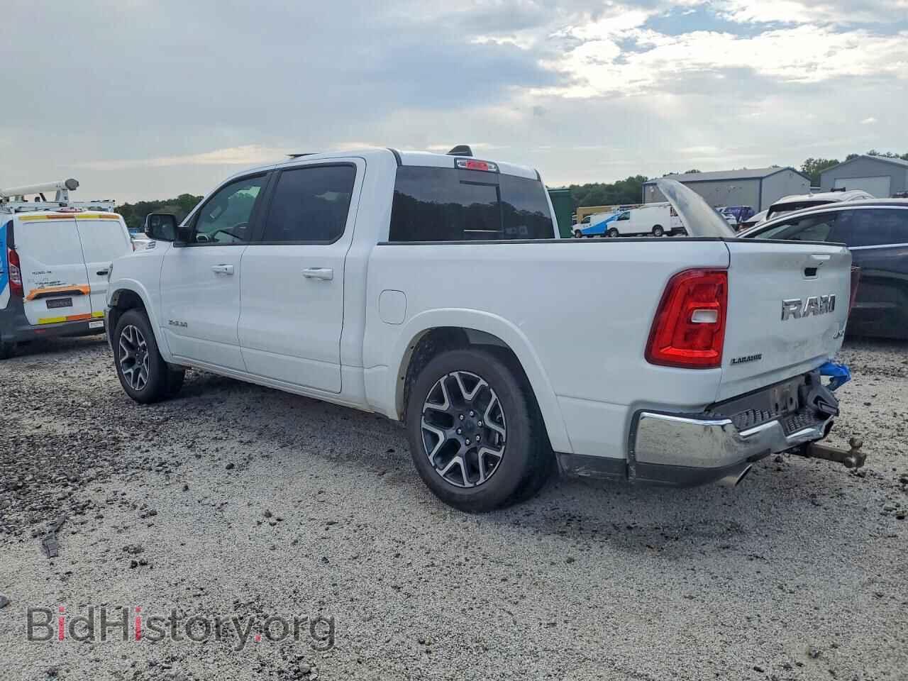 2026 RAM 1500 - VIN: 1C6SRFJP5TN369304 - Фото 2